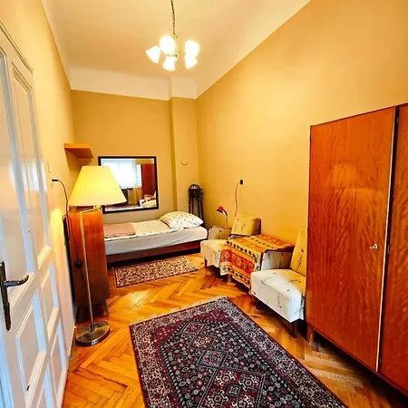 Apartament Retro Kuria